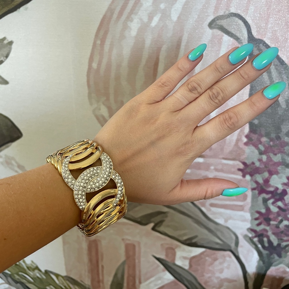 NWT Gold cuff magnet statement bracelet with crystals